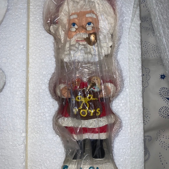 SANTA & MRS CLAUS BOBBING HEAD NODDER MATCHED SET - Picture 8 of 12